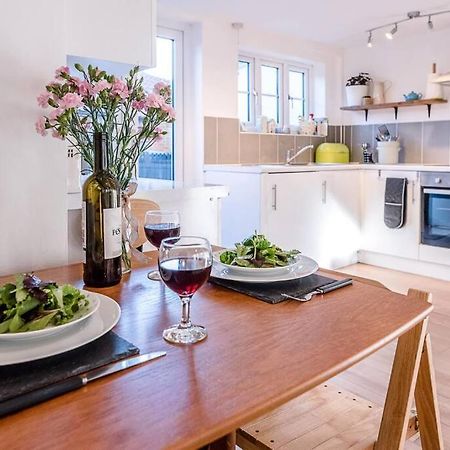 Button Cottage, Wickham Market 外观 照片